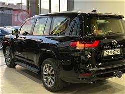 تۆیۆتا لاند کروزەر